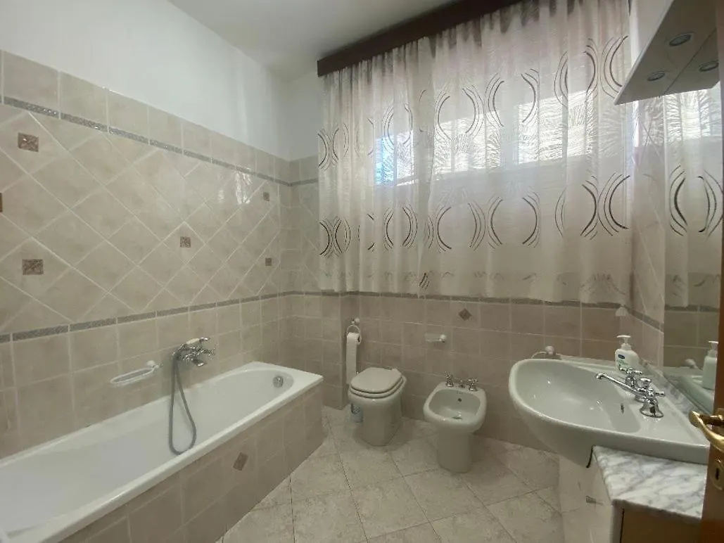 Apartment Appartamento Pineta Viareggio Italy