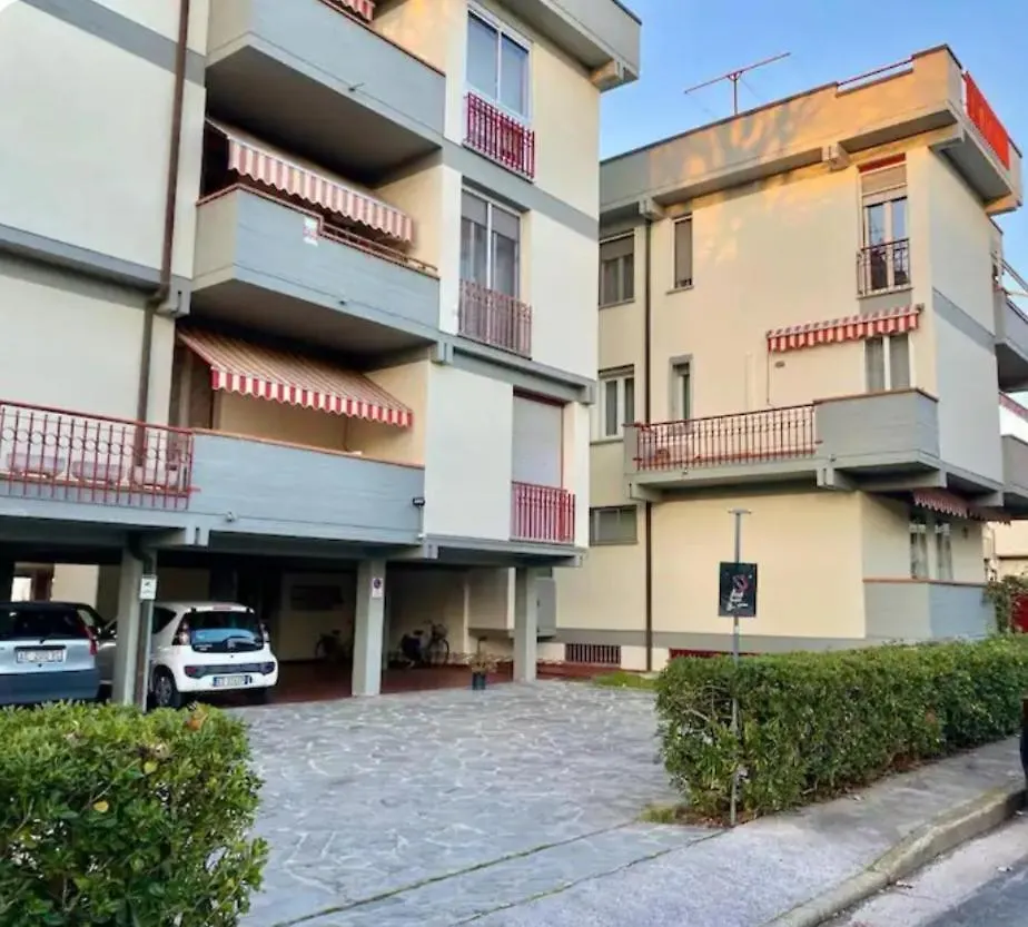 Appartamento Pineta Viareggio 0*,